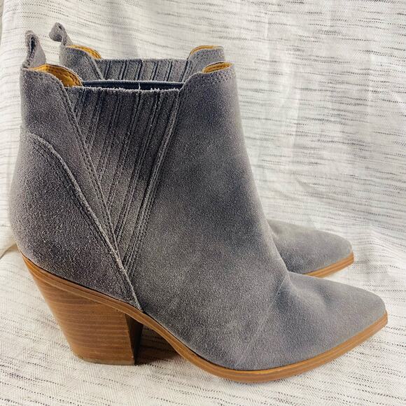 Marc Fisher Gadri Gray Suede Pointed Toe Block Heel Ankle Boots 9.5 - Picture 2 of 9